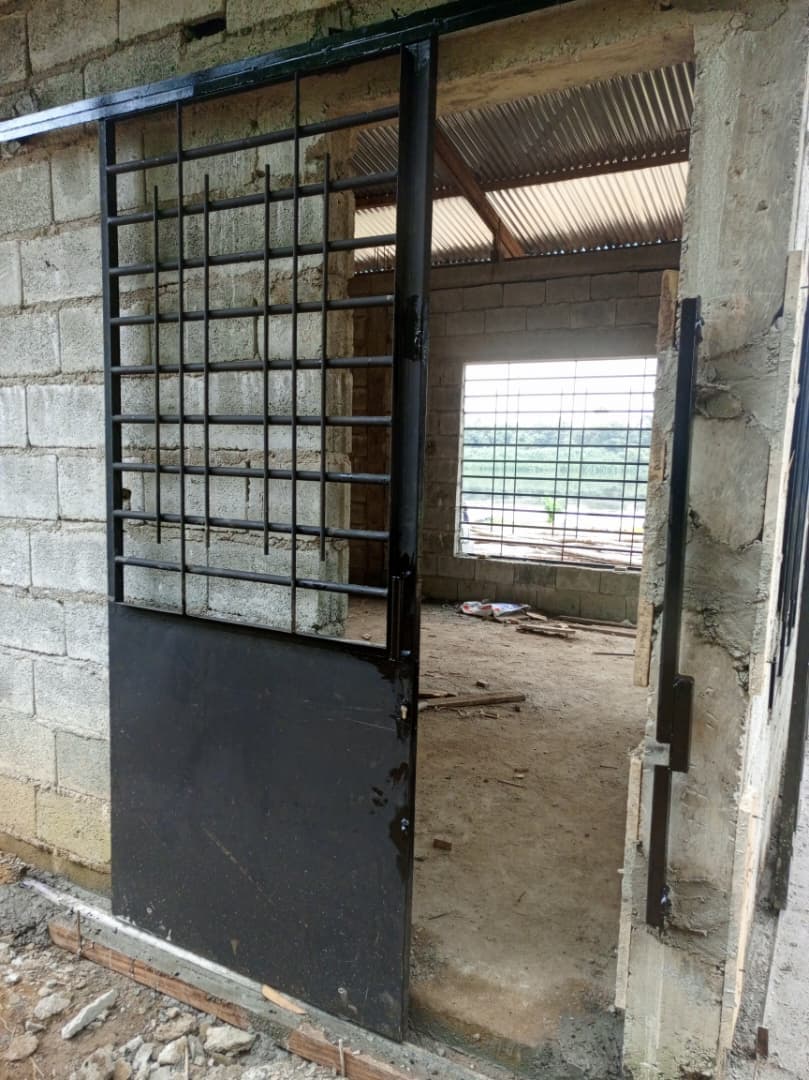 Construction de l'hôpital catholique de Ngoumou 1